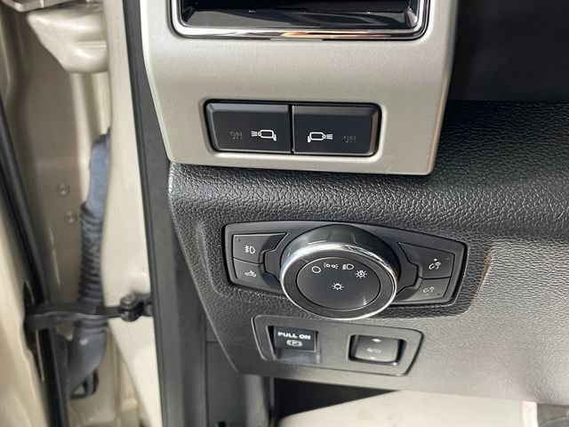 Certified 2018 Ford F150 Lariat w/ Equipment Group 502A Luxury AWD/4WD image 16