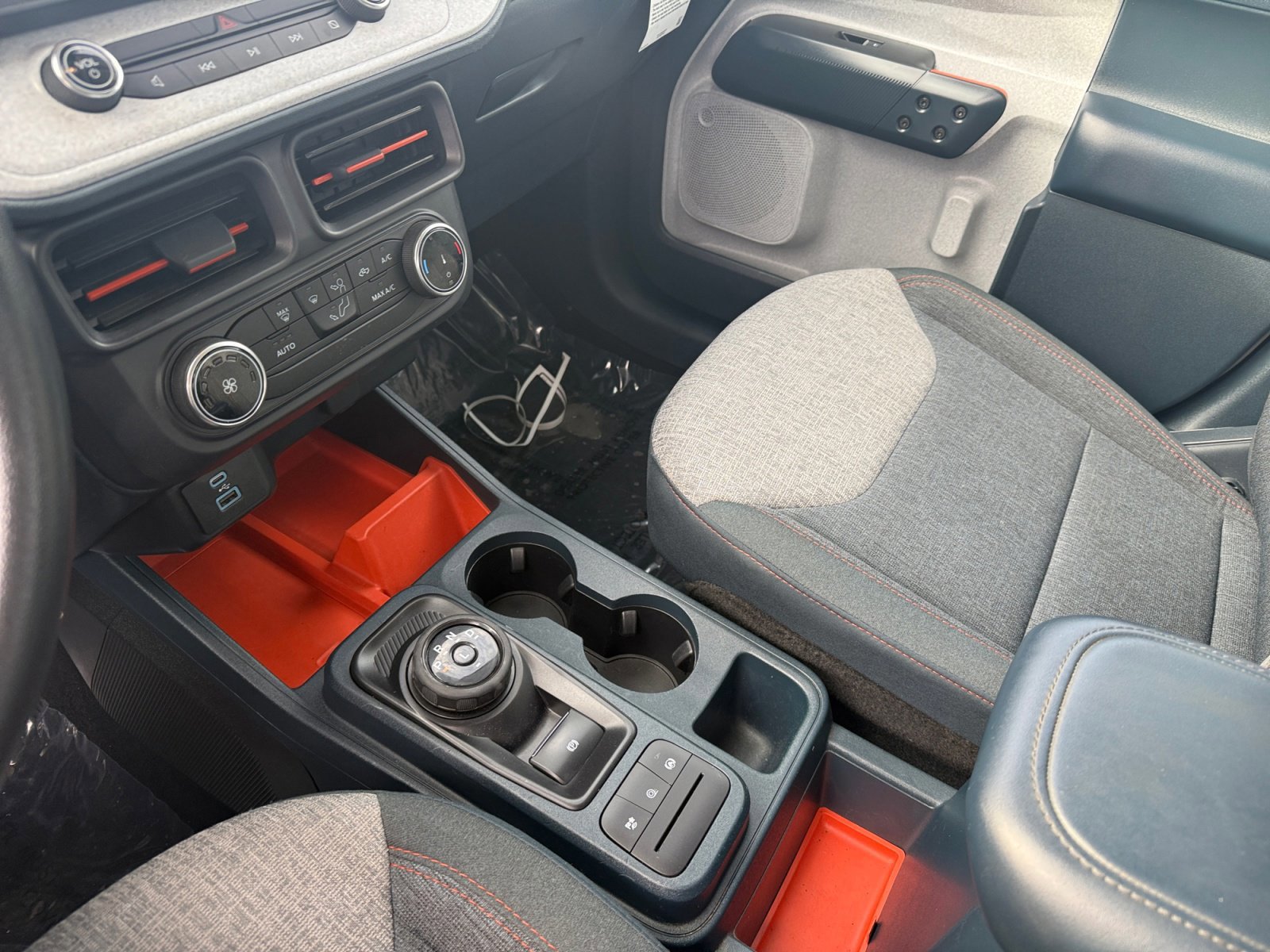 Certified 2024 Ford Maverick XLT image 13