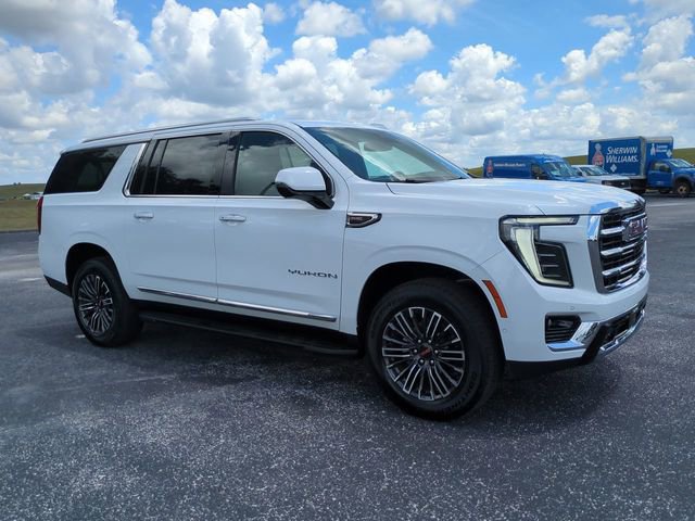 Used 2026 GMC Yukon XL Elevation RWD image 2