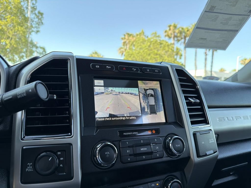 Certified 2020 Ford F250 Lariat AWD/4WD image 30