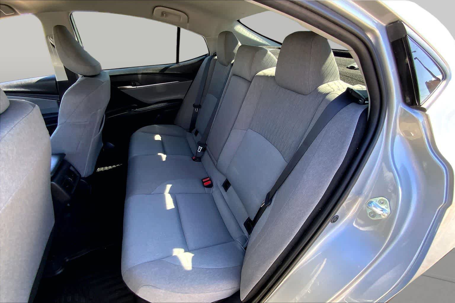 Used 2025 Toyota Camry LE FWD image 19