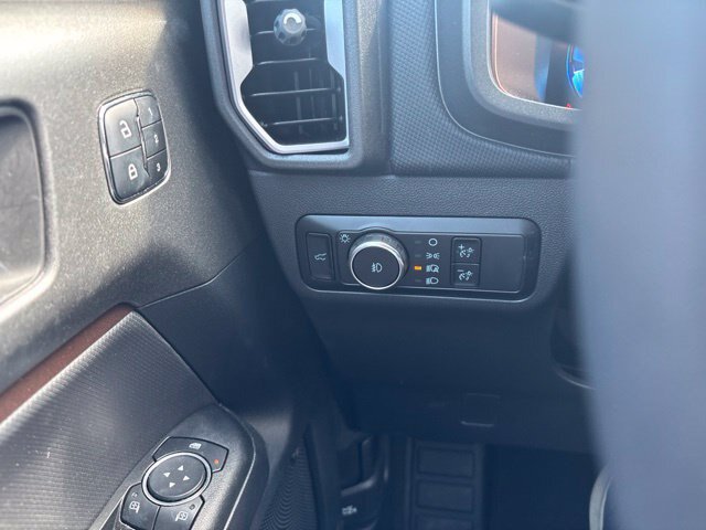Certified 2025 Ford Bronco Sport Outer Banks w/ Outer Banks Tech Package+ AWD/4WD image 28