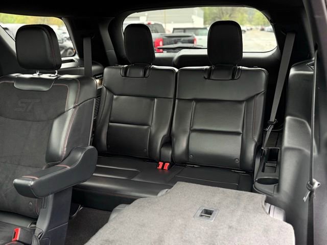 Certified 2025 Ford Explorer ST AWD/4WD image 27
