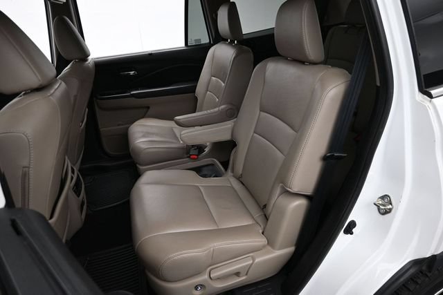 Used 2020 Honda Pilot Touring image 29