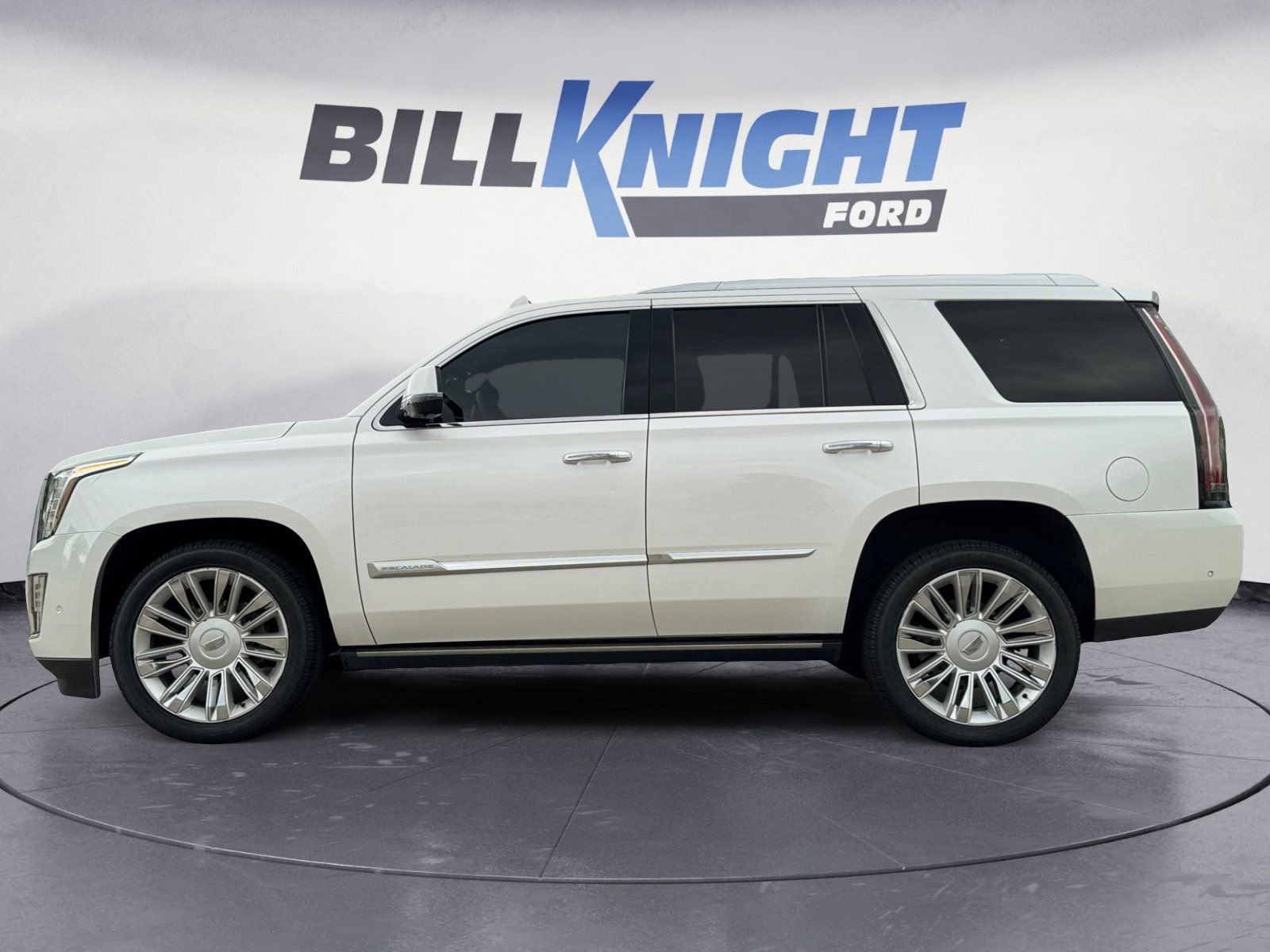 Used 2018 Cadillac Escalade Platinum