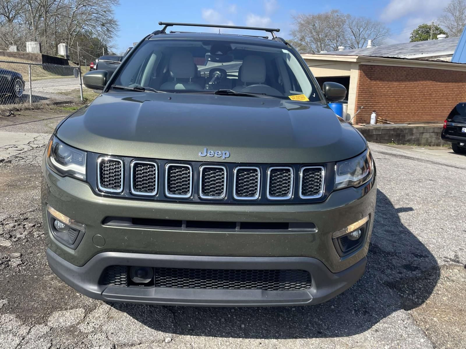 Used 2018 Jeep Compass Latitude w/ Popular Equipment Group image 8