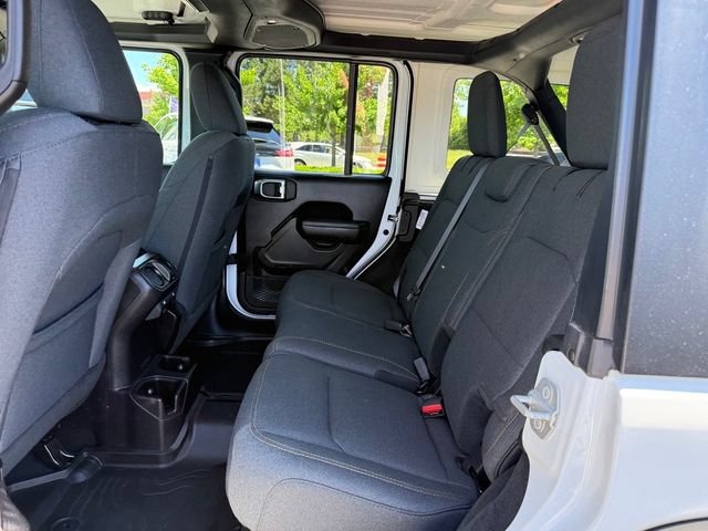 Used 2025 Jeep Wrangler Unlimited Sport AWD/4WD image 8