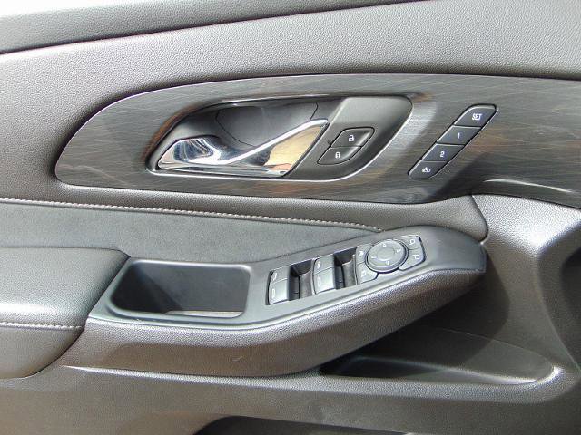 Used 2024 Chevrolet Traverse High Country w/ LPO, Floor Liner Package image 20