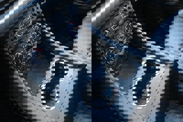 Used 2021 Chevrolet Suburban High Country image 32