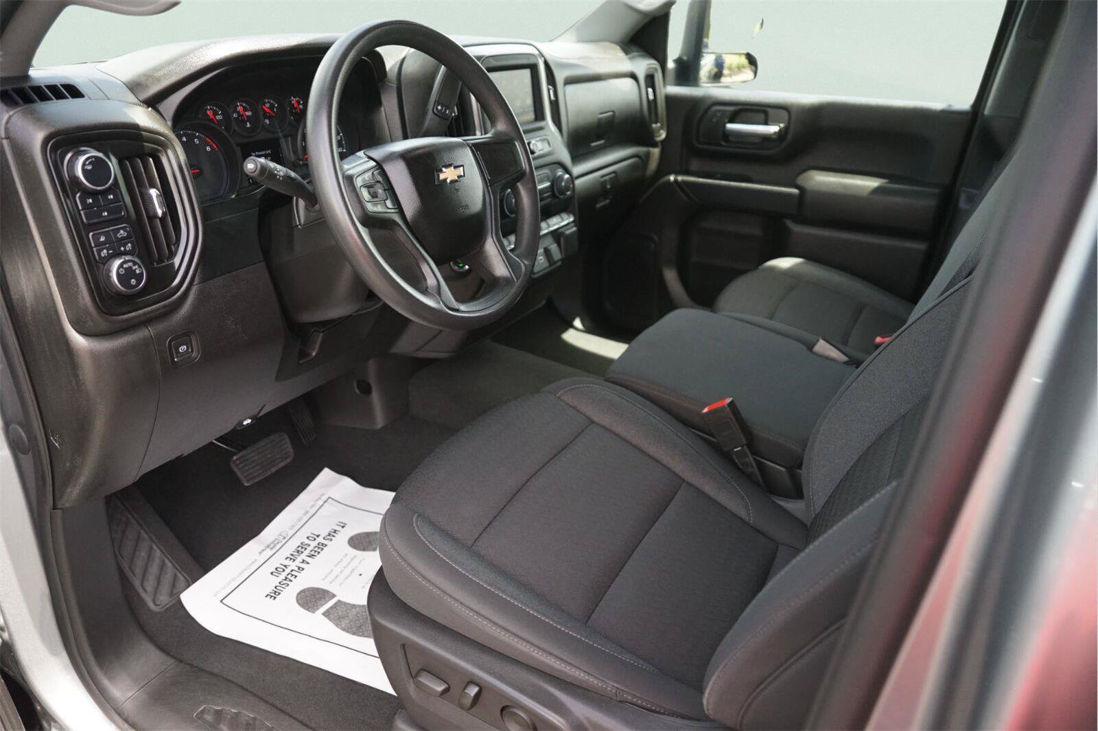 Used 2024 Chevrolet Silverado 2500 Custom w/ Custom Value Package AWD/4WD image 8