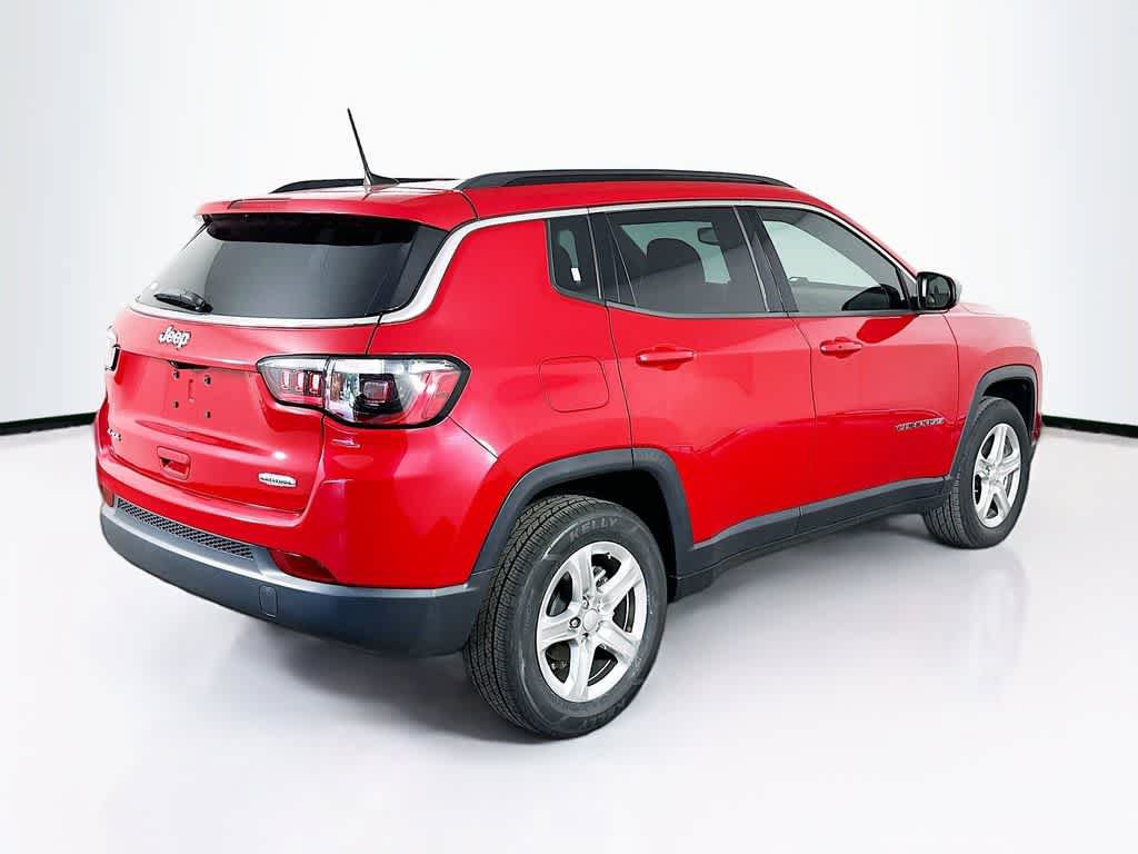 Used 2023 Jeep Compass Latitude AWD/4WD image 25