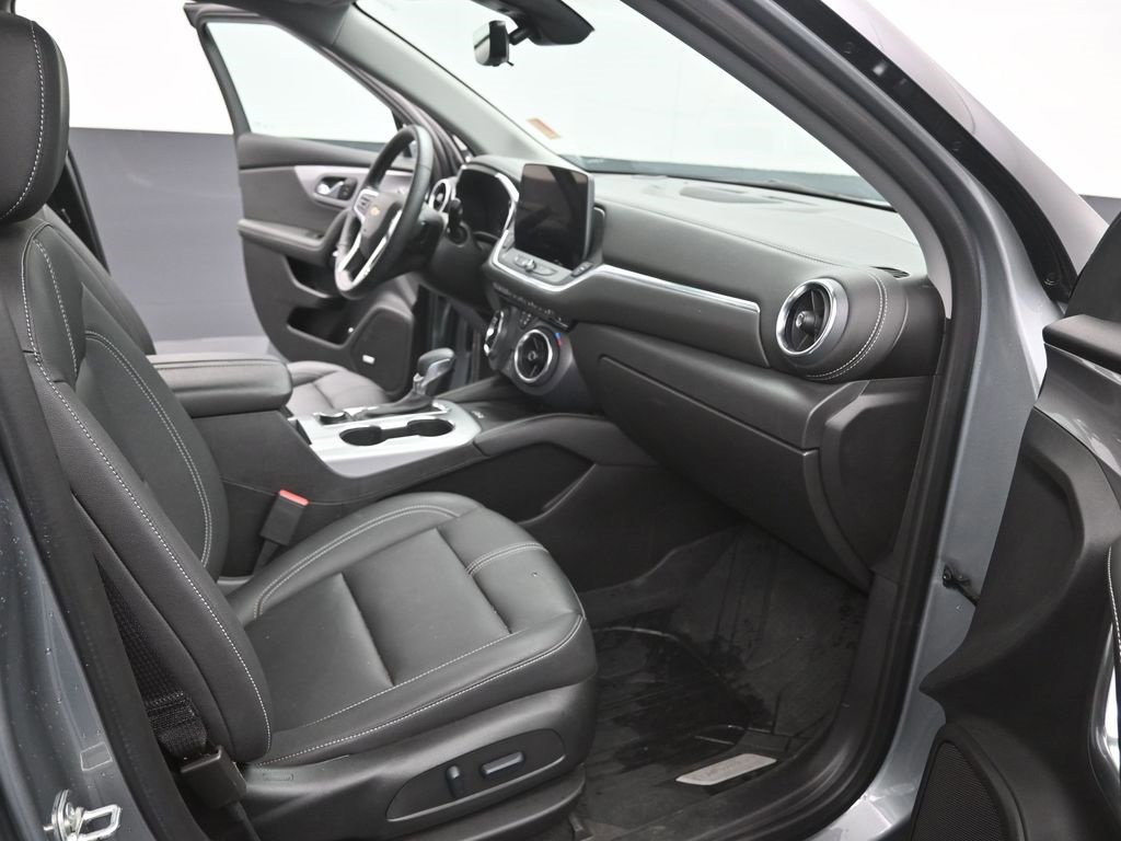 Used 2024 Chevrolet Blazer LT w/ Sound & Technology Package image 21
