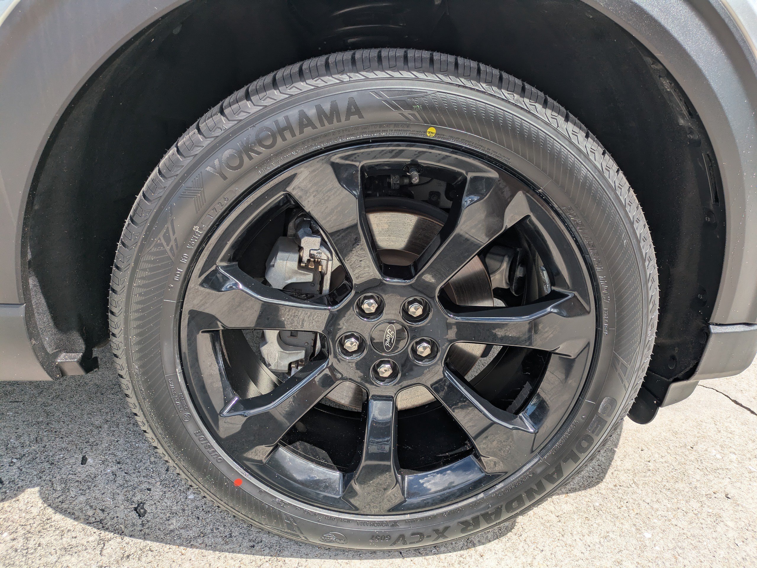 Certified 2024 Ford Explorer ST-Line w/ Class IV Trailer Tow Package RWD image 11