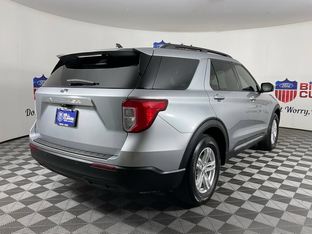 Certified 2023 Ford Explorer XLT RWD image 3