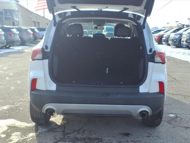 Certified 2022 Ford Escape SEL image 9