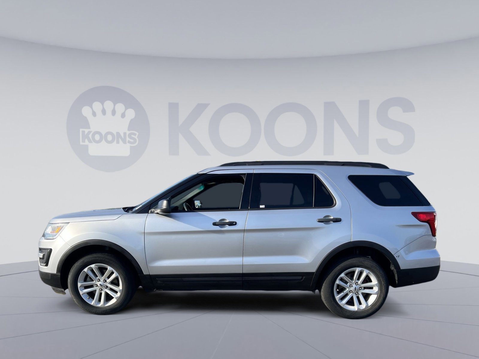 Certified 2017 Ford Explorer 4WD image 10