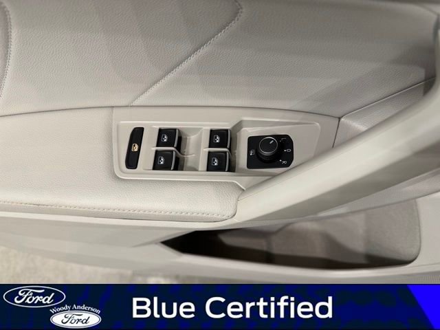 Used 2023 Volkswagen Tiguan SE image 22