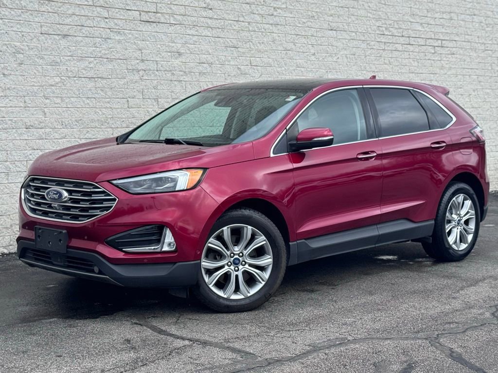 Certified 2019 Ford Edge Titanium w/ Equipment Group 301A image 8
