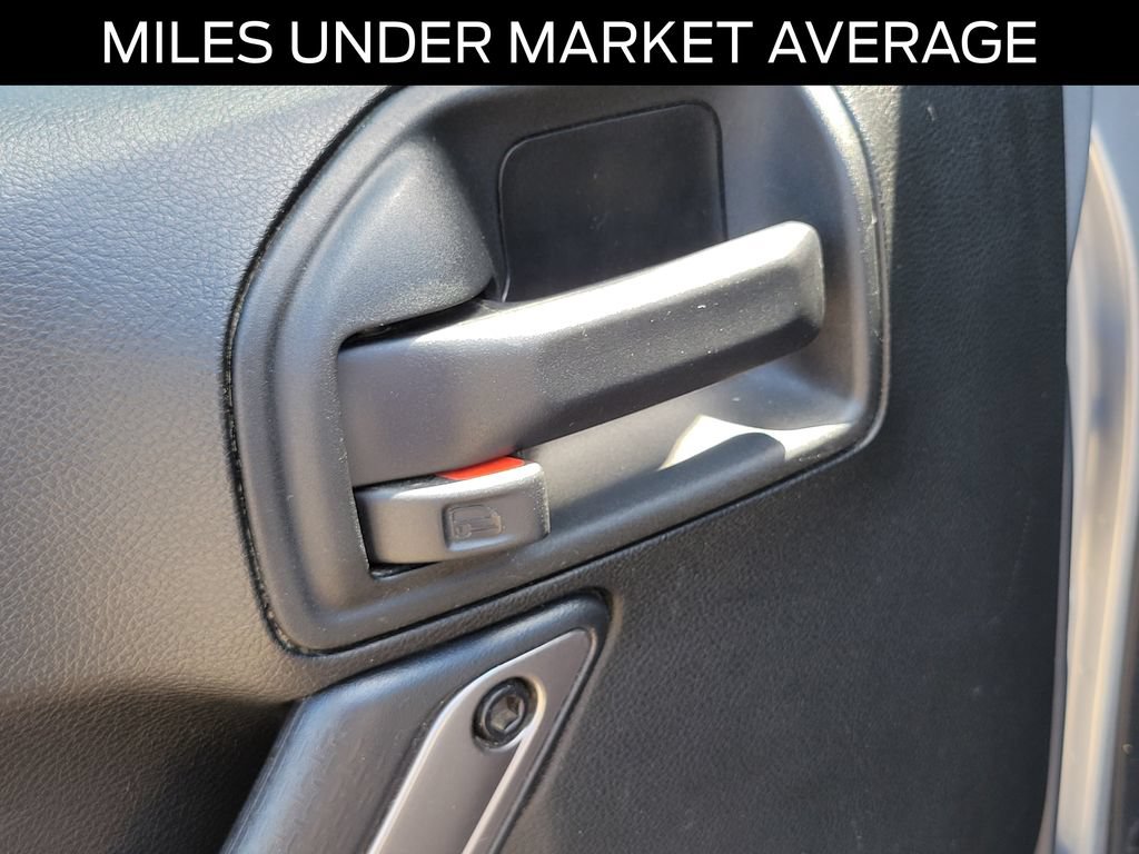 Used 2018 Jeep Wrangler Unlimited Sahara AWD/4WD image 15