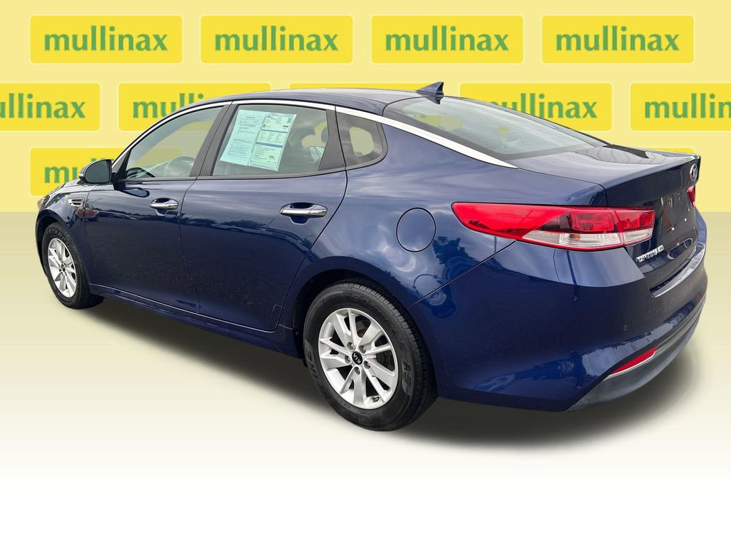 Used 2018 Kia Optima LX FWD image 12