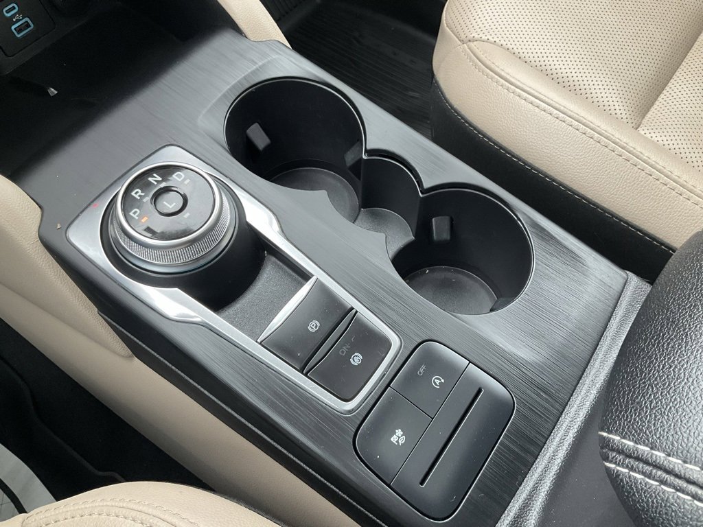 Certified 2022 Ford Escape SEL w/ Technology Package image 12