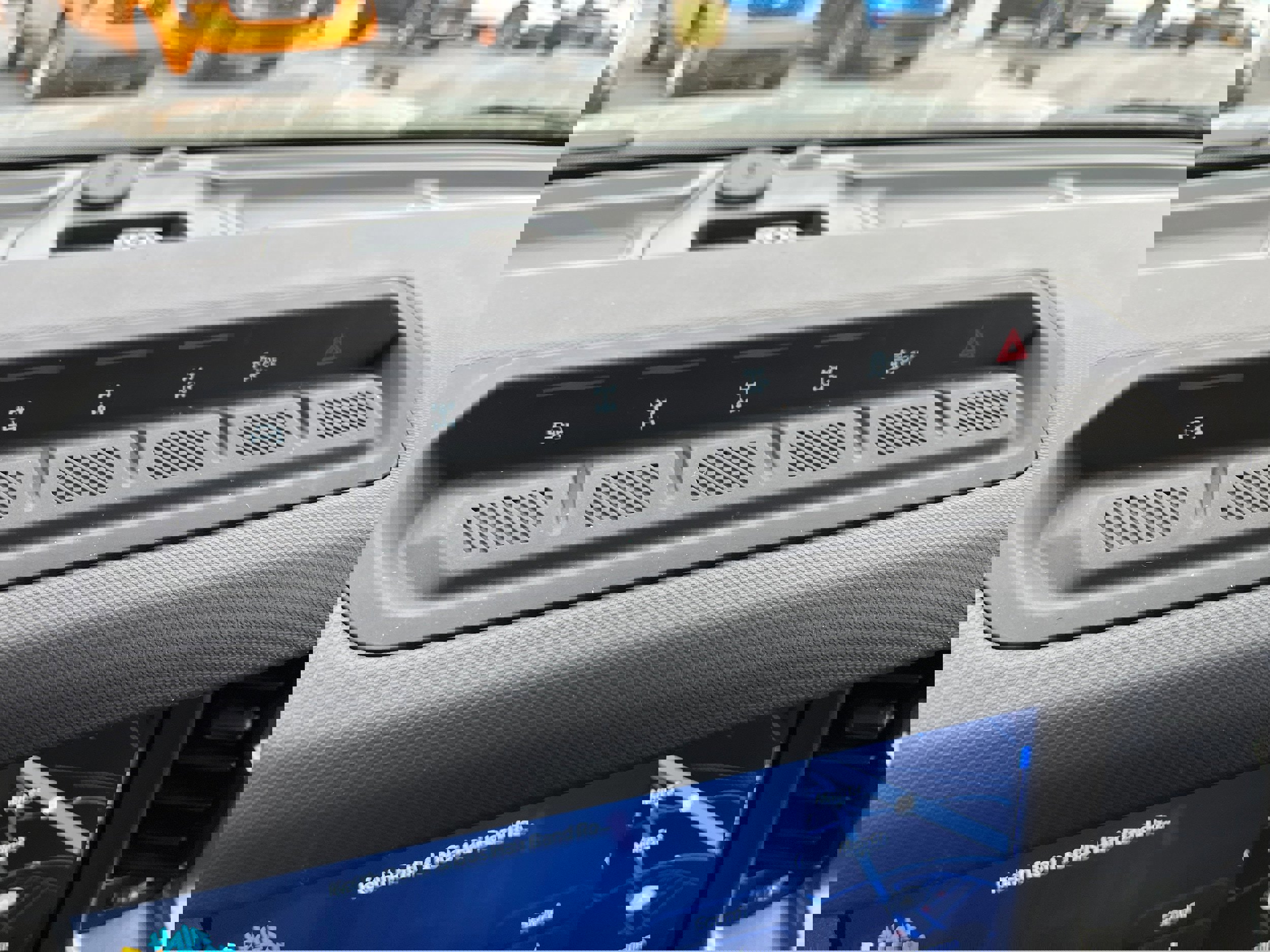 Certified 2025 Ford Bronco Badlands image 23