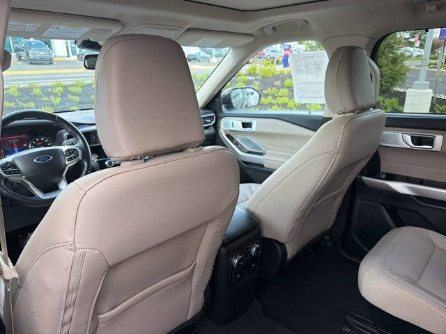 Certified 2022 Ford Explorer Limited w/ Limited Technology Package AWD/4WD image 22