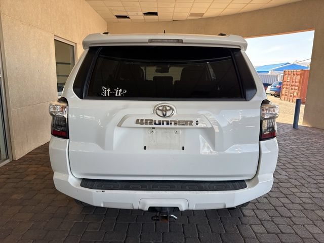Used 2021 Toyota 4Runner SR5 Premium w/ Moonroof Package AWD/4WD image 3