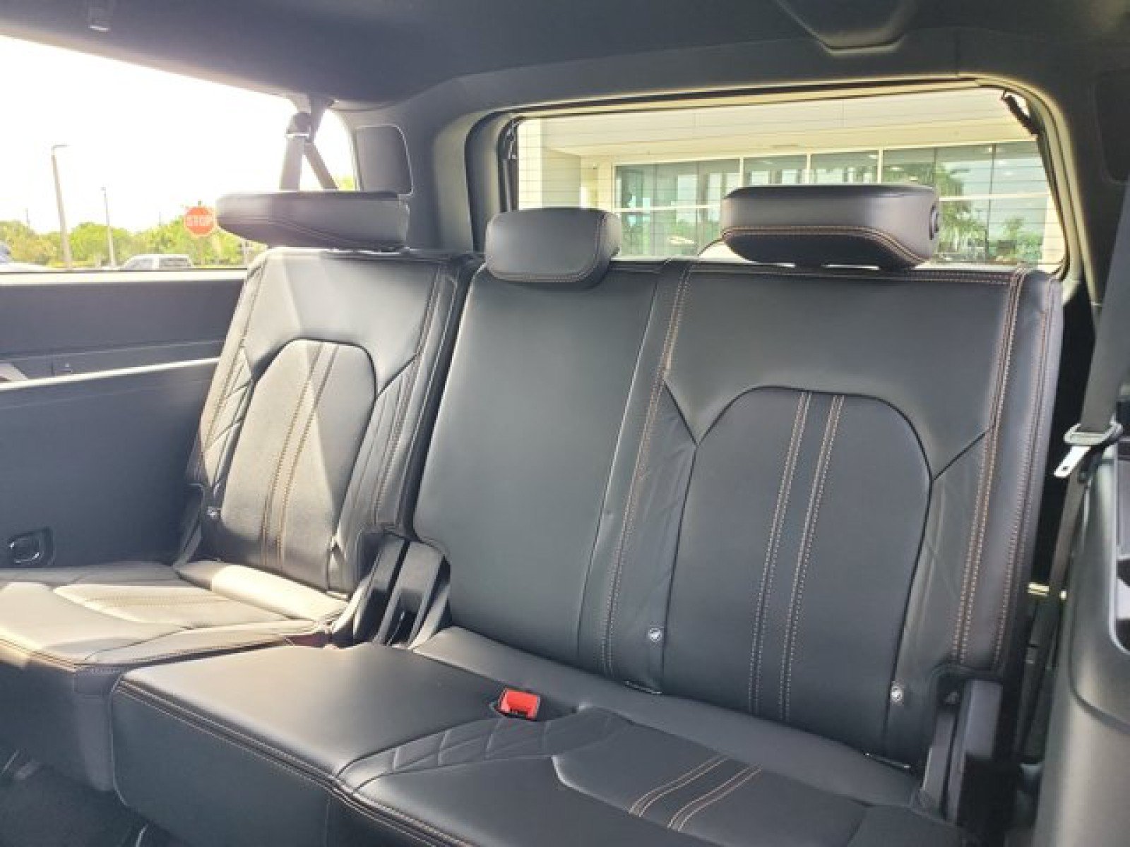Certified 2023 Ford Expedition Max Platinum AWD/4WD image 32