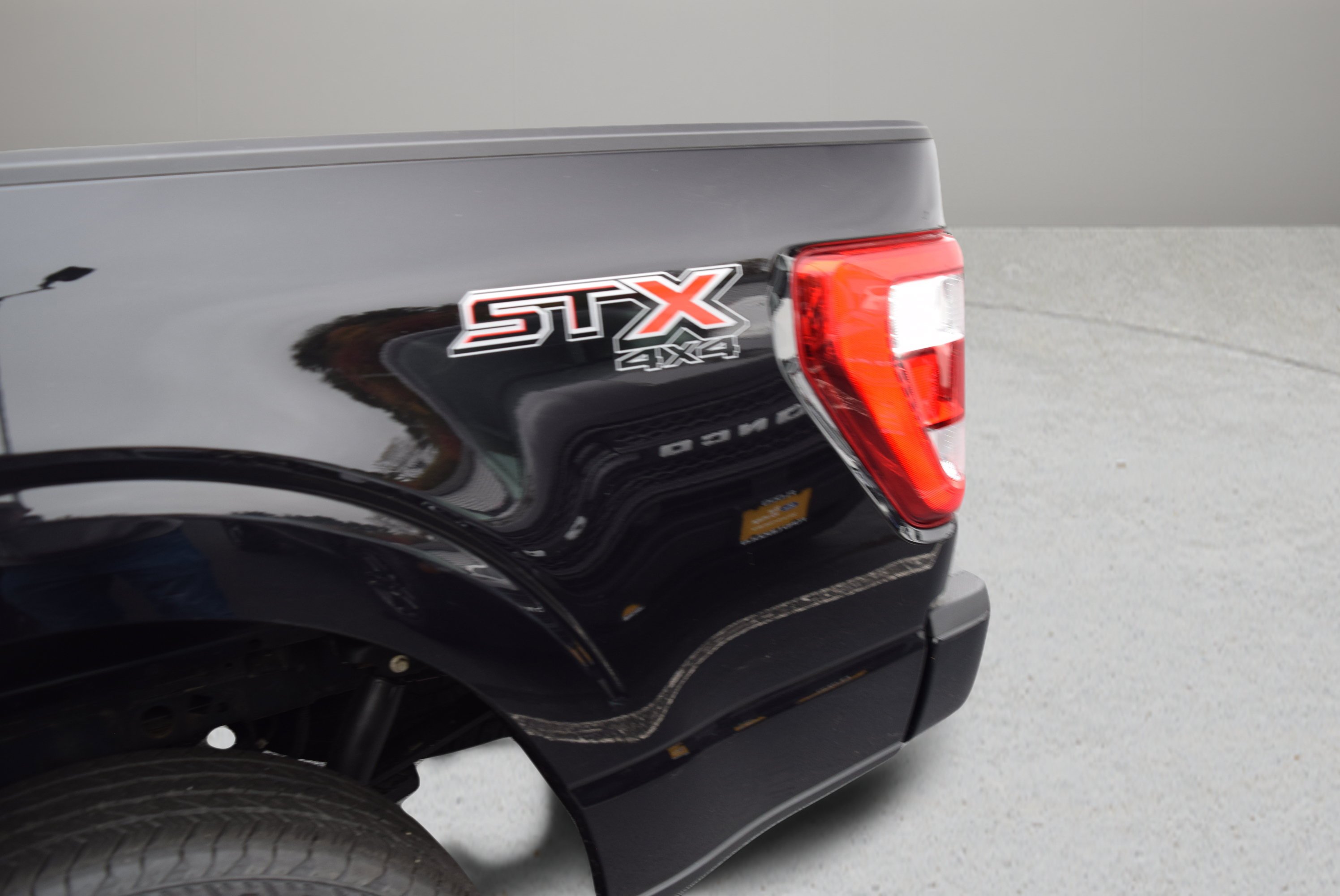 Certified 2023 Ford F150 XL w/ STX Appearance Package AWD/4WD image 9