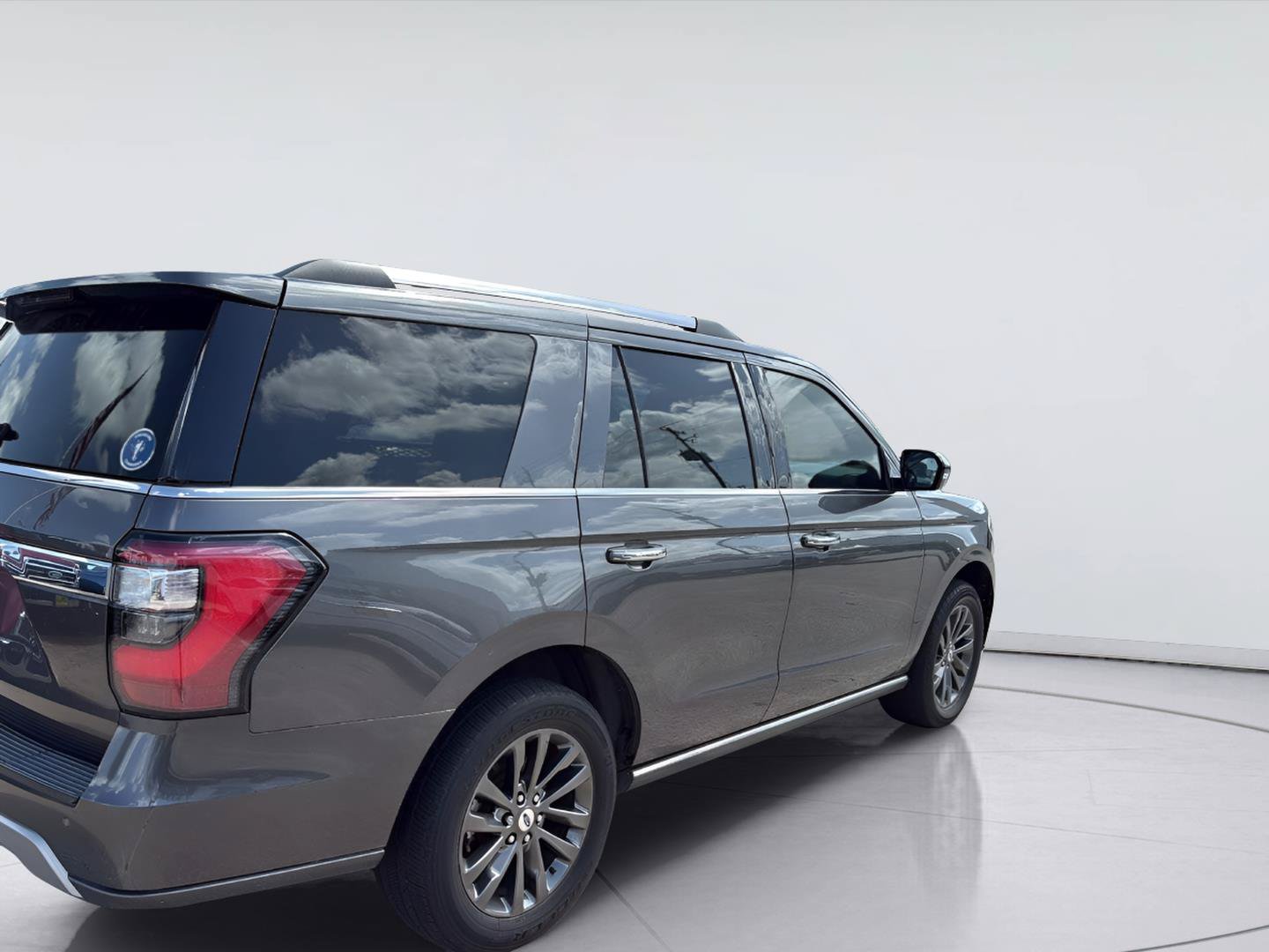 Certified 2021 Ford Expedition Limited RWD image 5