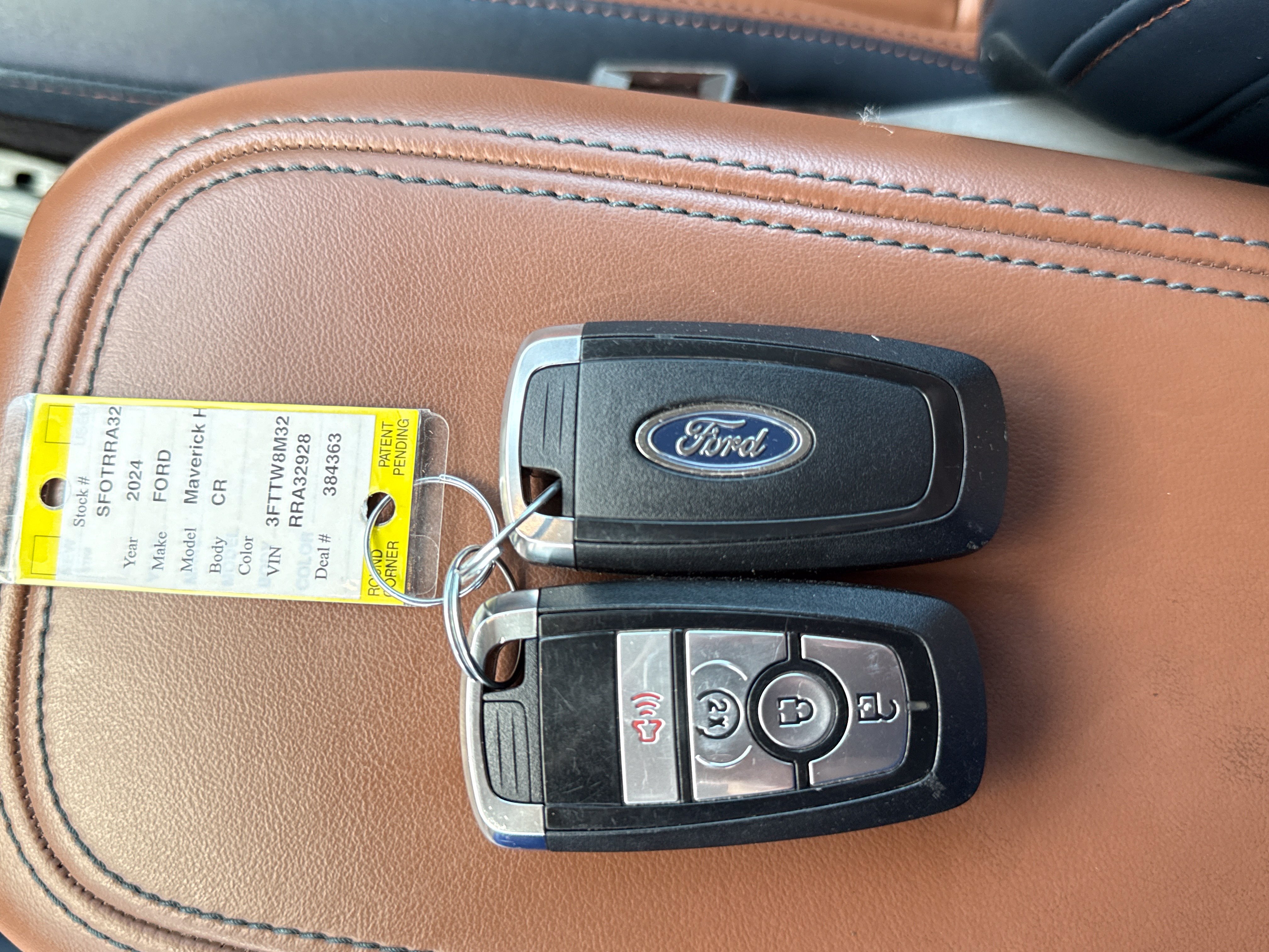 Certified 2024 Ford Maverick Lariat FWD image 31
