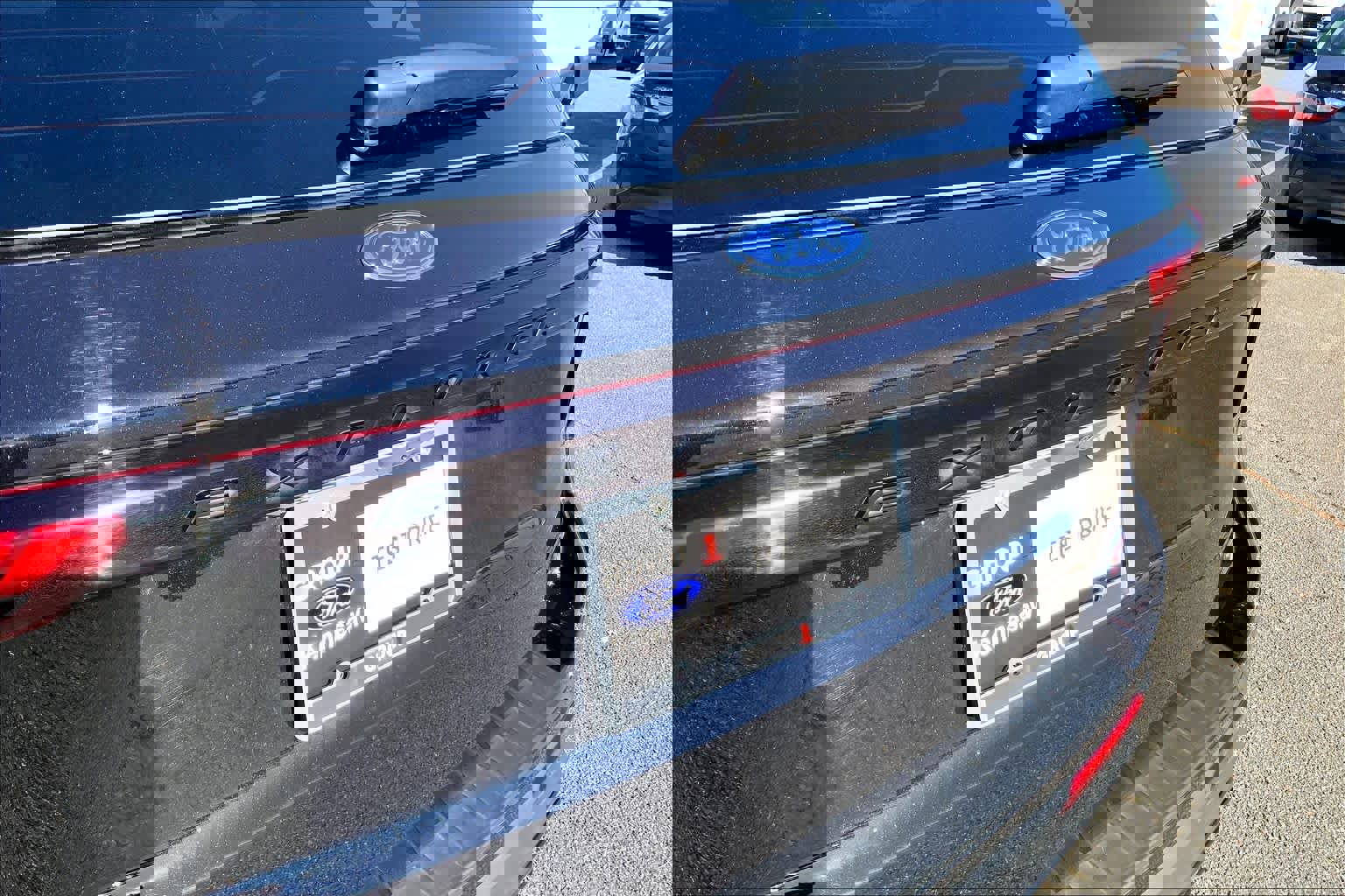 Certified 2025 Ford Explorer ST image 30