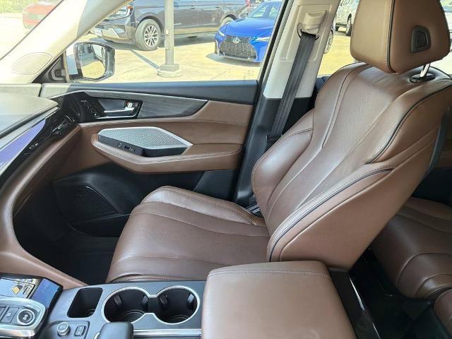 Used 2024 Acura MDX SH-AWD w/ Advance Package image 18