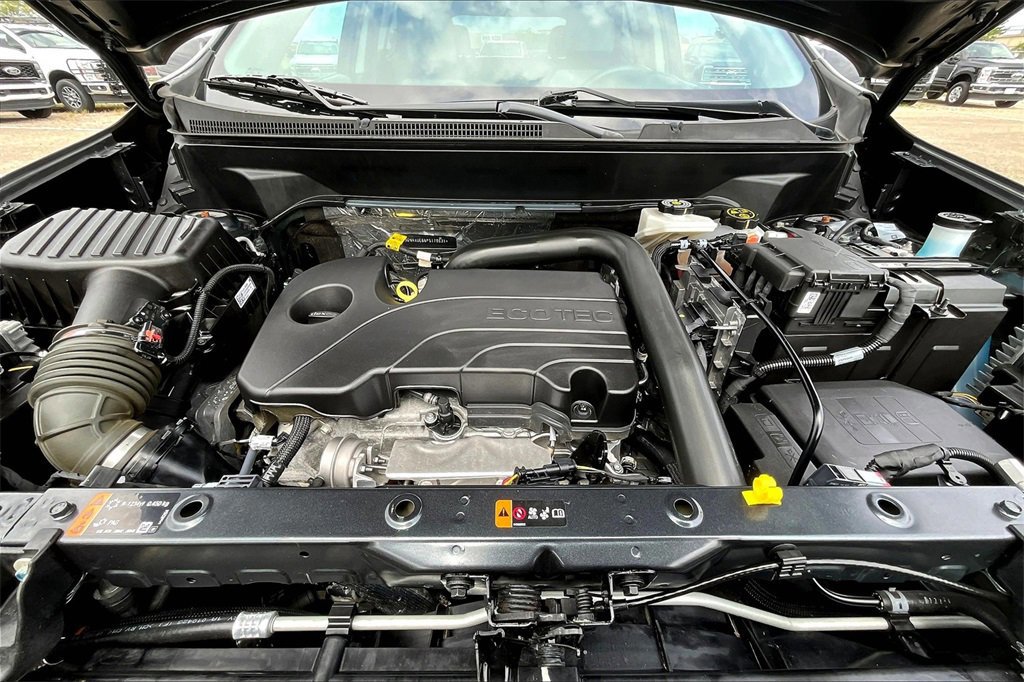 Used 2023 Chevrolet Equinox LT image 11