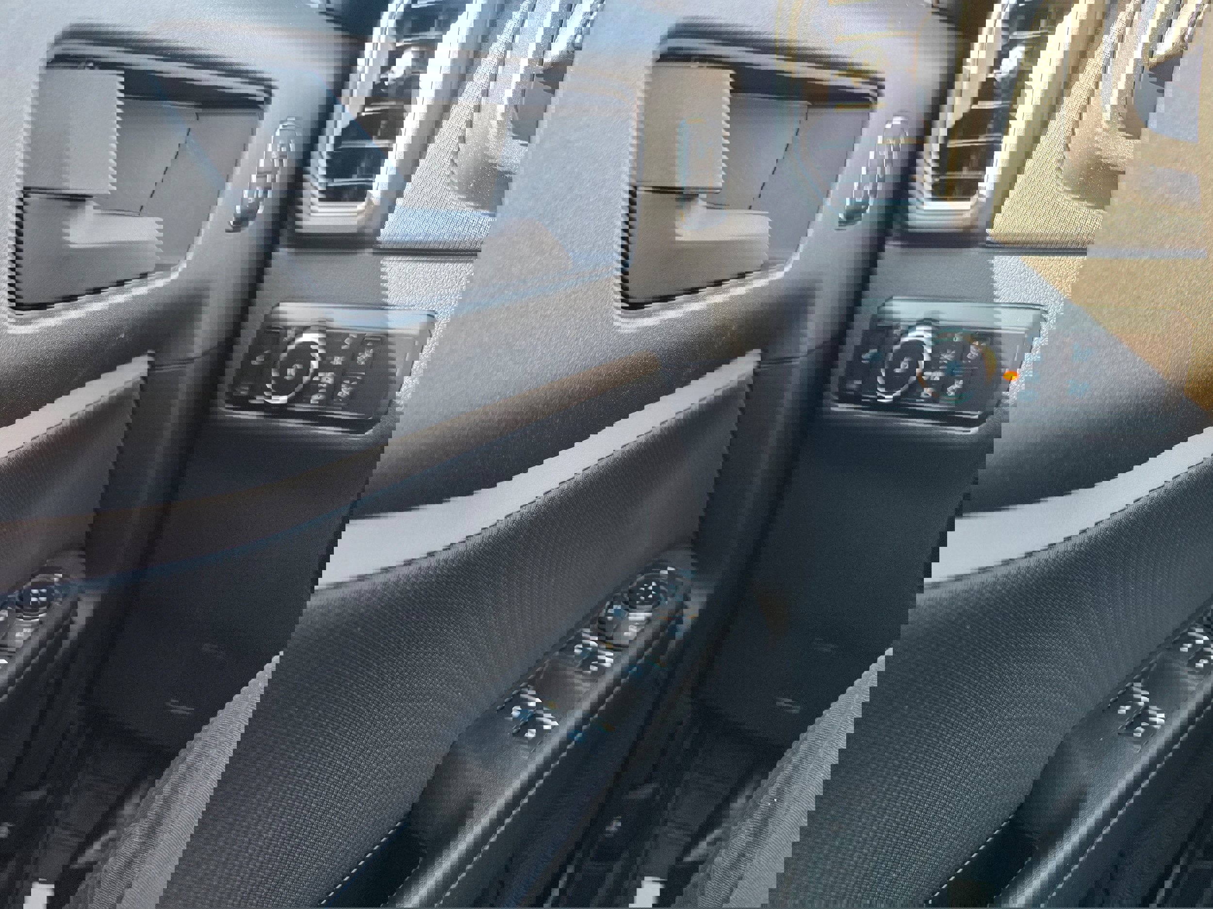 Certified 2025 Ford Bronco Sport Outer Banks w/ Outer Banks Tech Package+ image 19