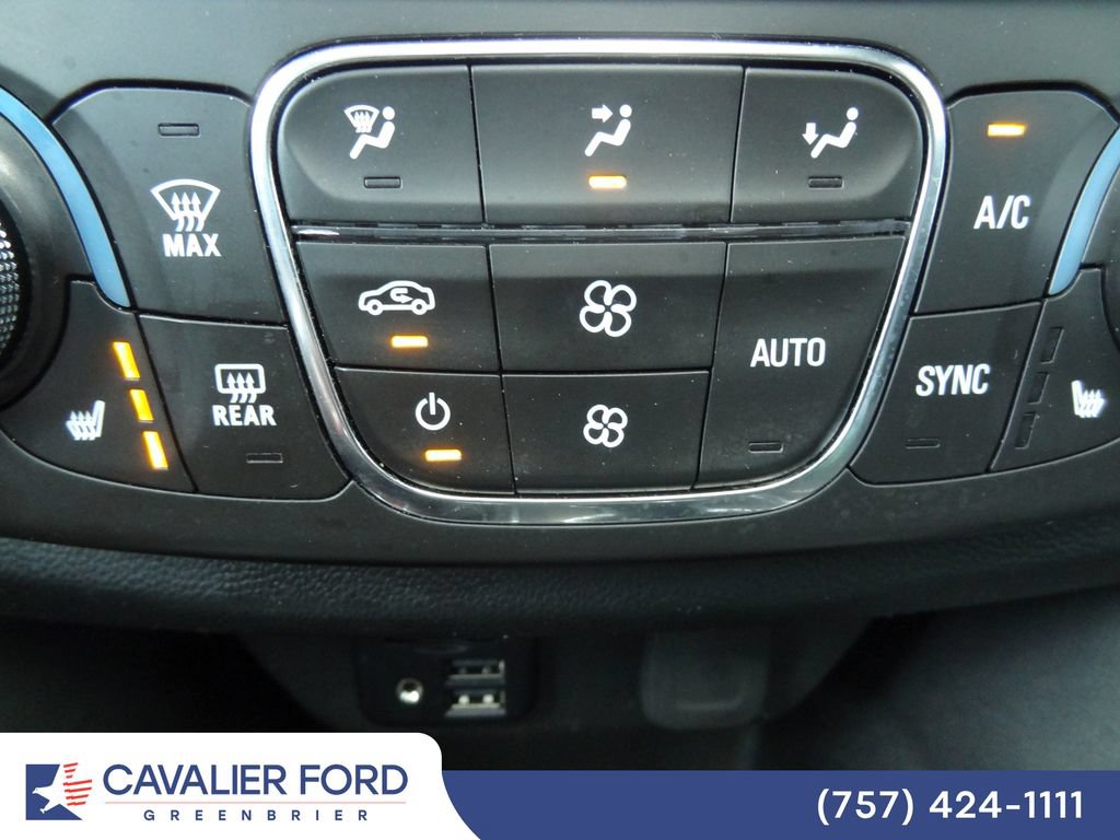 Used 2023 Chevrolet Traverse Premier w/ Redline Edition AWD/4WD image 43