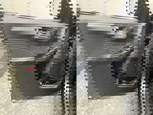 Certified 2024 Ford Escape Platinum image 15