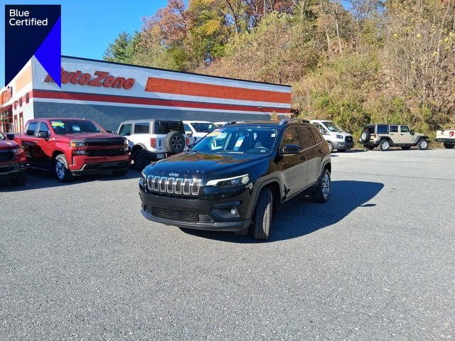 Used 2019 Jeep Cherokee Latitude Plus w/ Comfort/Convenience Group