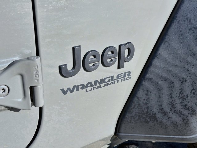 Used 2022 Jeep Wrangler Unlimited Sport AWD/4WD image 14