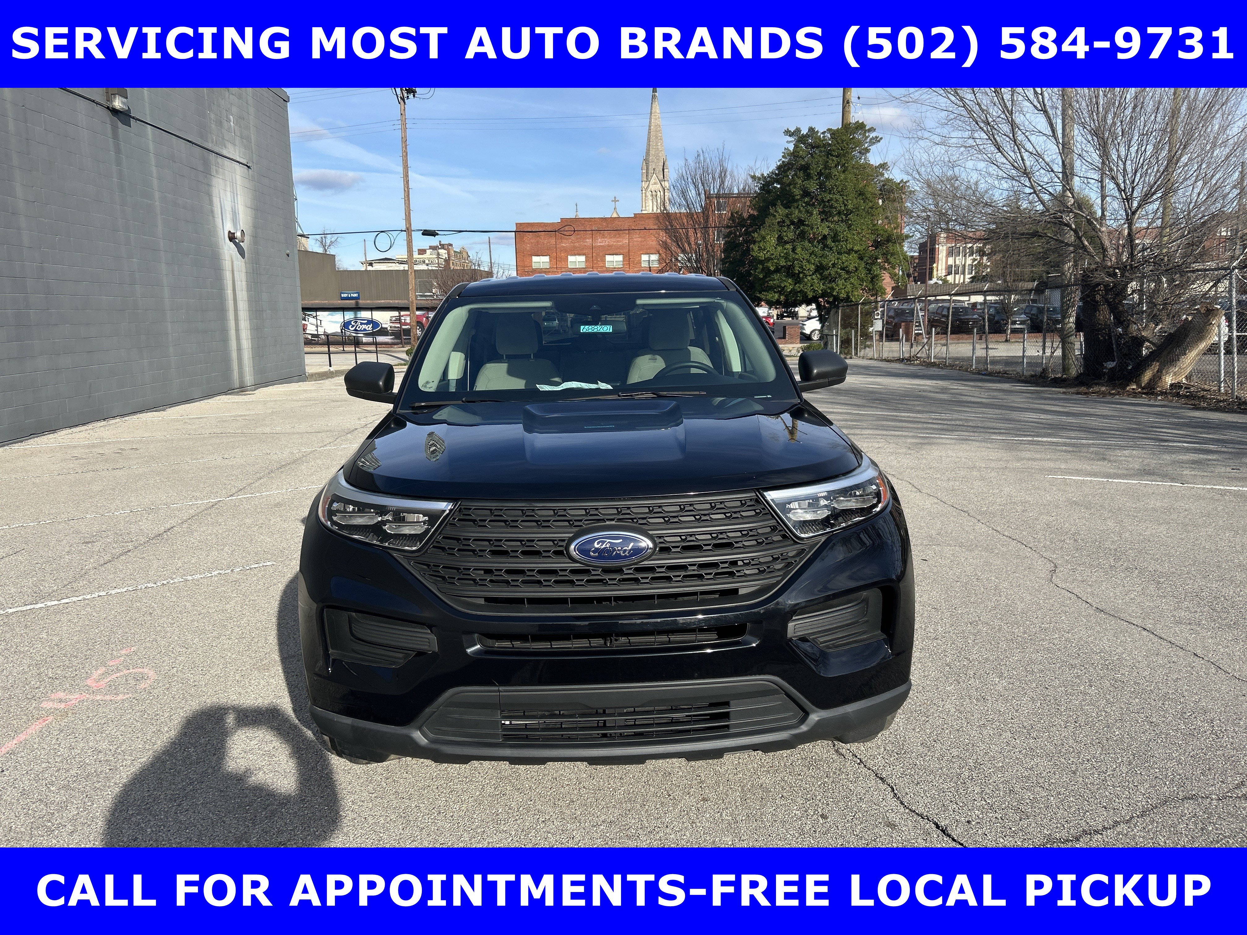 Certified 2021 Ford Explorer 4WD w/ Class III Trailer Tow Package image 5