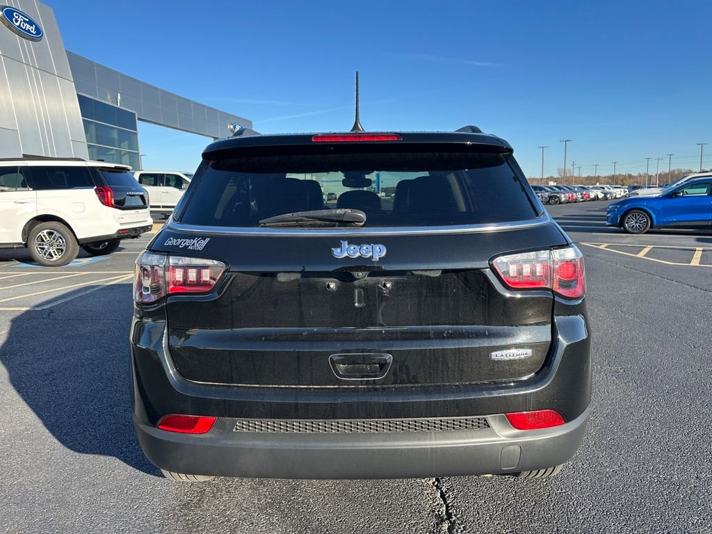 Used 2022 Jeep Compass Latitude image 21