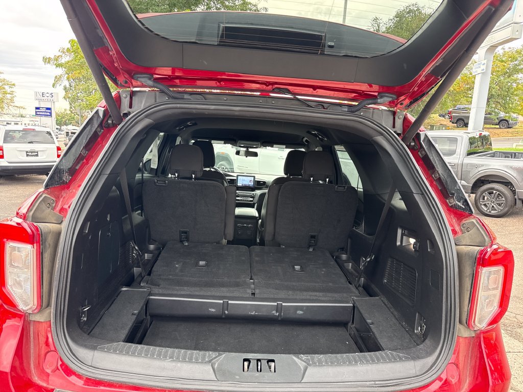 Certified 2020 Ford Explorer XLT RWD image 7