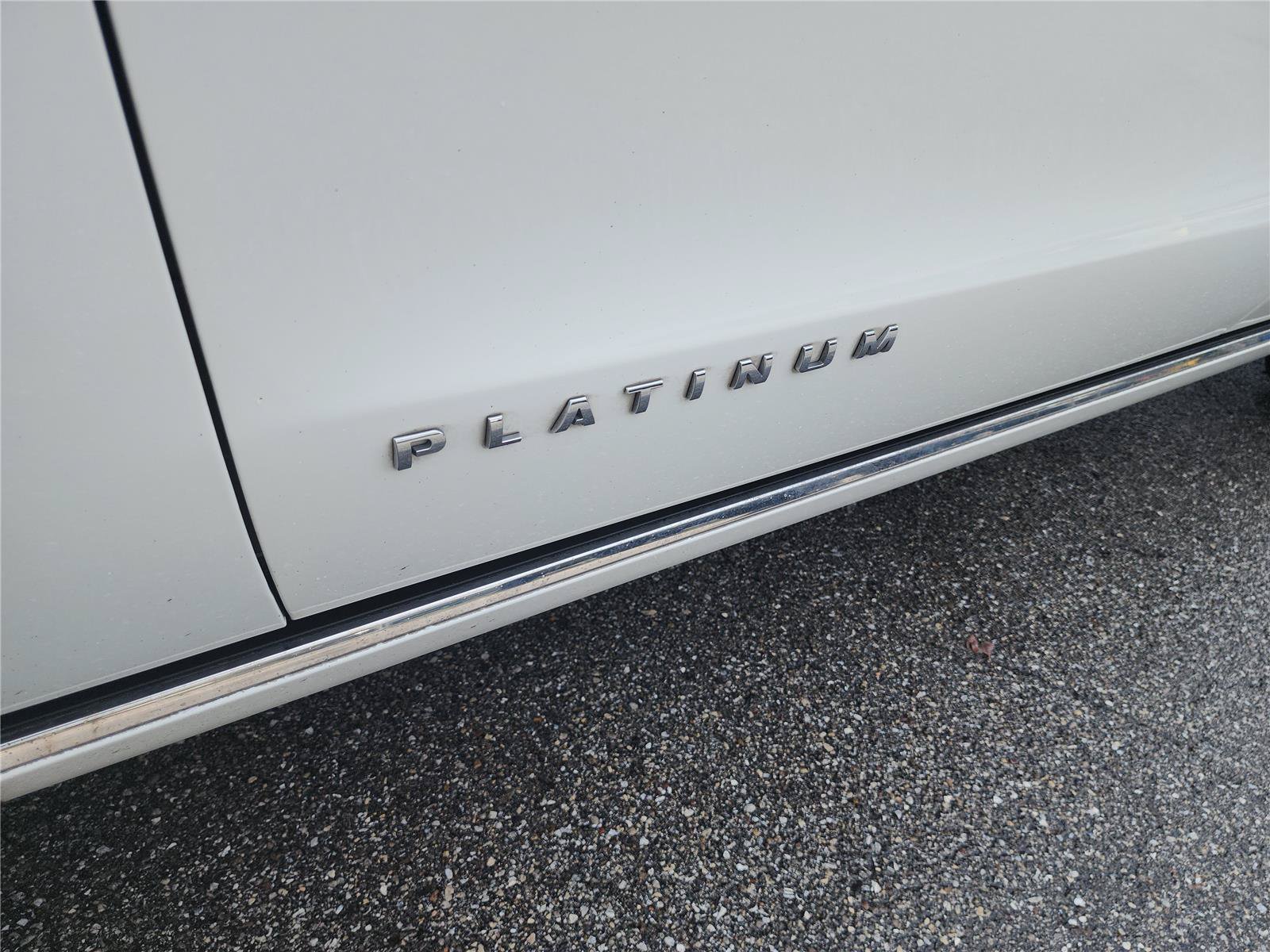 Certified 2023 Ford Expedition Platinum AWD/4WD image 10