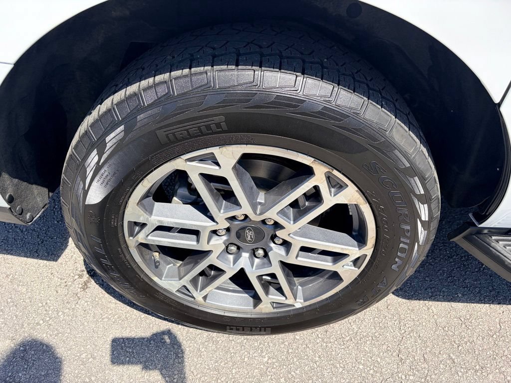 Certified 2025 Ford Expedition Max Active AWD/4WD image 35