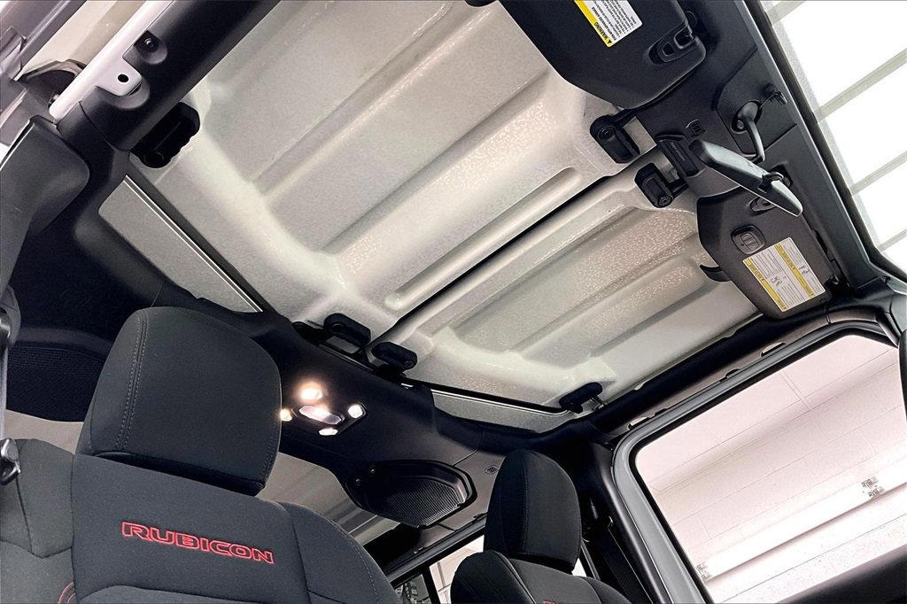 Used 2021 Jeep Gladiator Rubicon w/ Cold Weather Group image 23