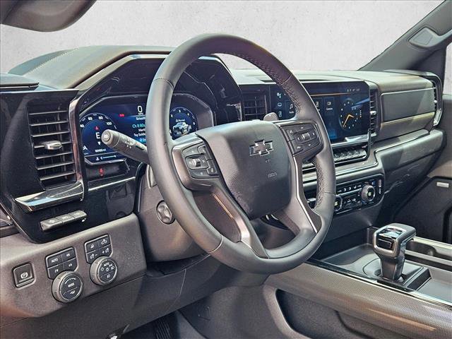 Used 2023 Chevrolet Silverado 1500 ZR2 w/ Technology Package image 10