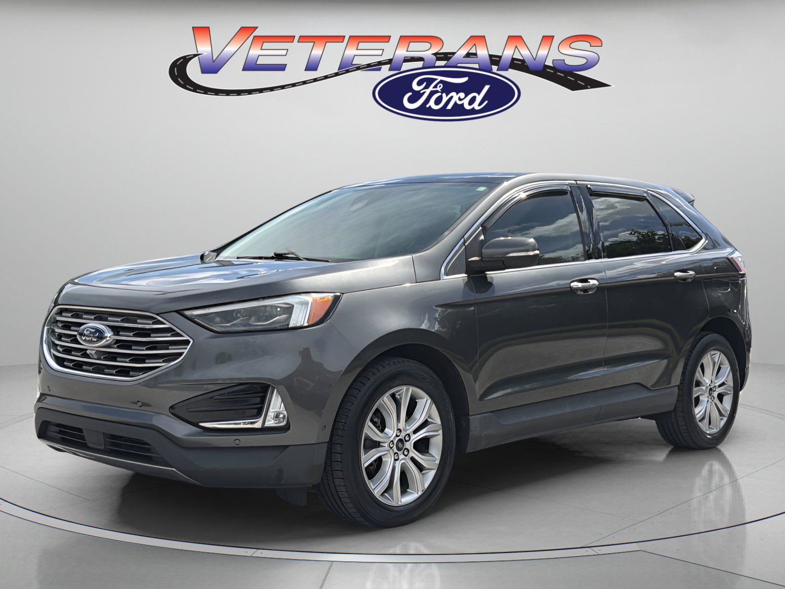 Certified 2019 Ford Edge Titanium w/ Equipment Group 301A FWD image 1
