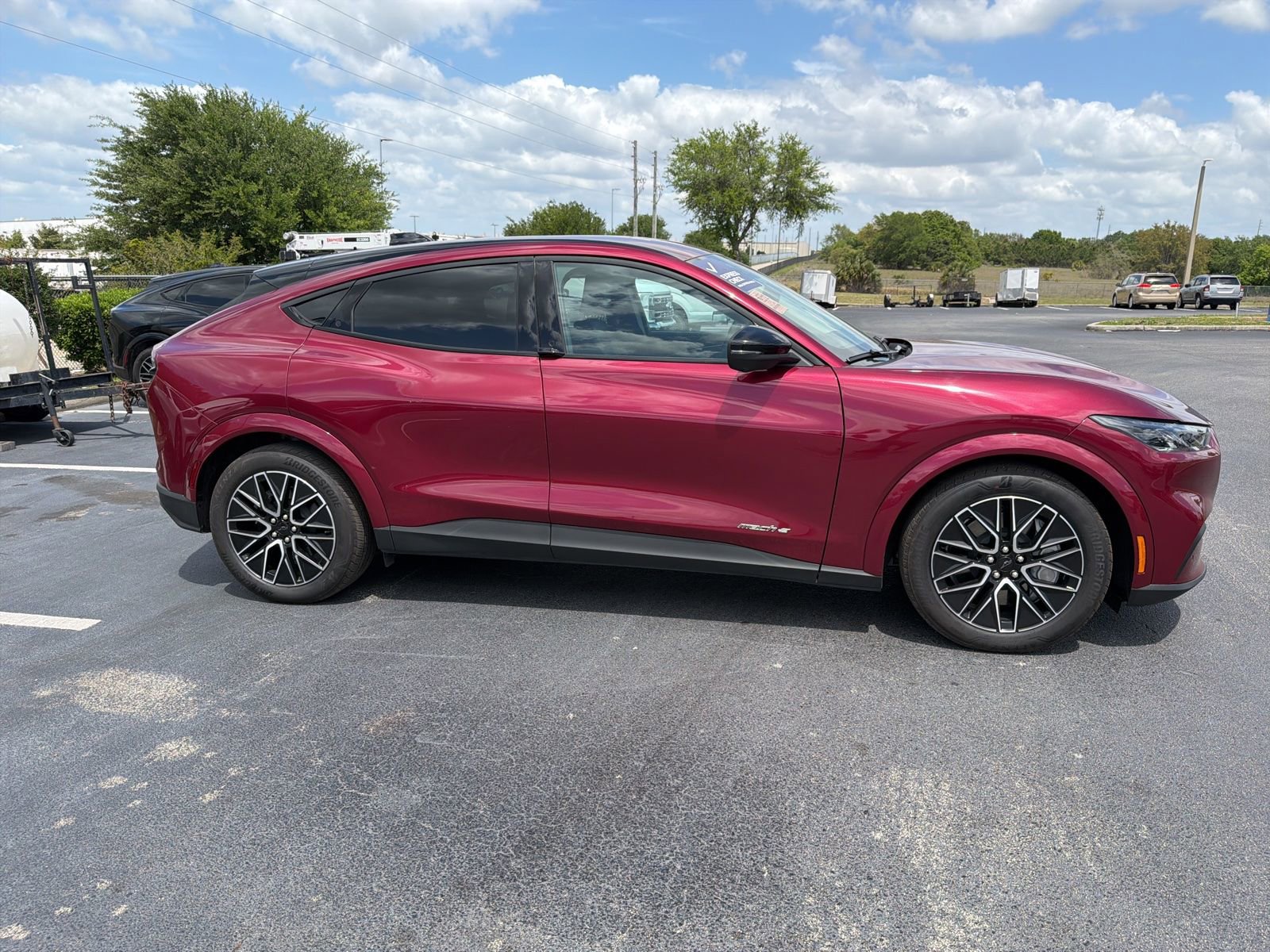Certified 2025 Ford Mustang Mach-E Premium image 2