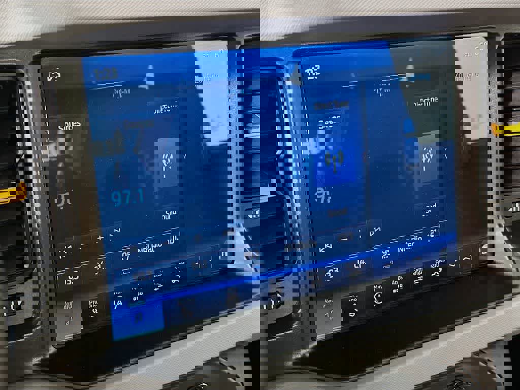 Certified 2021 Ford Bronco Badlands image 18